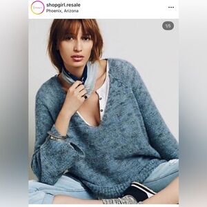 Free‎ People Alpaca Mohair Blend Bell Sleeve V-neck Oversized Sweater XS Small